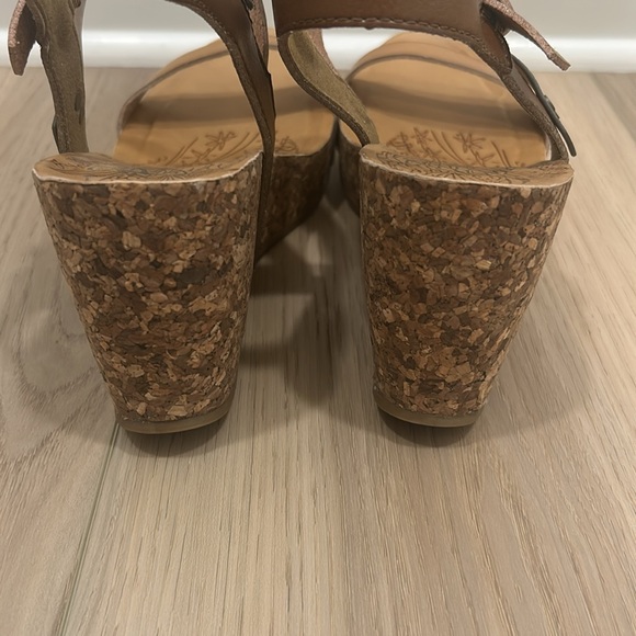 NWT Hirosha Blowfish Wedges - Picture 7 of 13